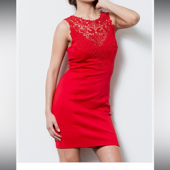 Windsor Dresses & Skirts - NWOT Windsor Lace Red Midi Dress